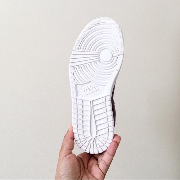 Nike Air Jordan 1 High Zip Premium High Top - Picture 9 of 9